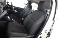USED 2022 72 TOYOTA YARIS 1.5 VVT-h Icon Hatchback 5dr Petrol Hybrid E-CVT Euro 6 (s/s) (116 ps) Rev Cam, Dab