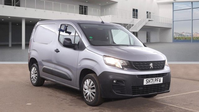 2021 71 Peugeot Partner 1.5 BLUEHDI 1000 PROFESSIONAL PREMIUM 102PS AIRCON 3 SEATS