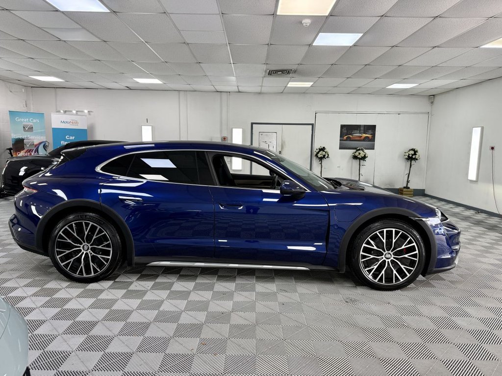 USED 2021 71 PORSCHE TAYCAN Performance Plus 93.4kWh 4S Cross Turismo 5dr Electric Auto 4WD (11kW Charger) (571 ps) 
