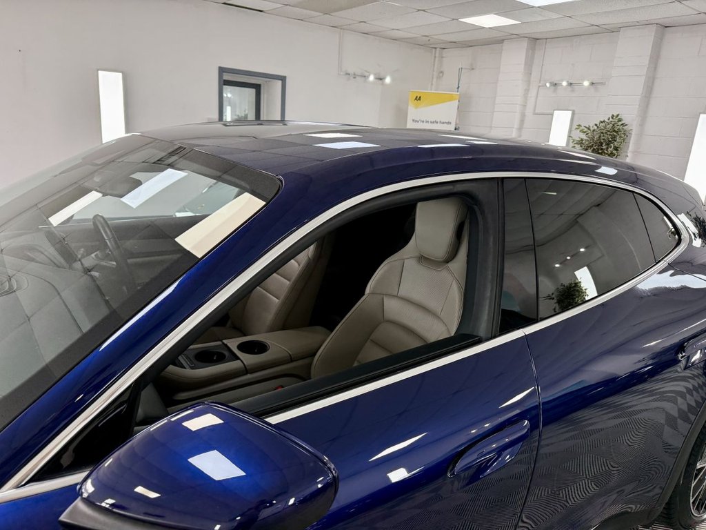 USED 2021 71 PORSCHE TAYCAN Performance Plus 93.4kWh 4S Cross Turismo 5dr Electric Auto 4WD (11kW Charger) (571 ps) 