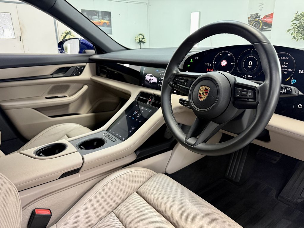 USED 2021 71 PORSCHE TAYCAN Performance Plus 93.4kWh 4S Cross Turismo 5dr Electric Auto 4WD (11kW Charger) (571 ps) 