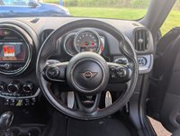 USED 2019 19 MINI COUNTRYMAN 1.5 7.6kWh Cooper SE Sport SUV 5dr Petrol Plug-in Hybrid Auto ALL4 Euro 6 (s/s) (224 ps) SAT NAV, CAMERA, SUNROOF, BIG SPEC