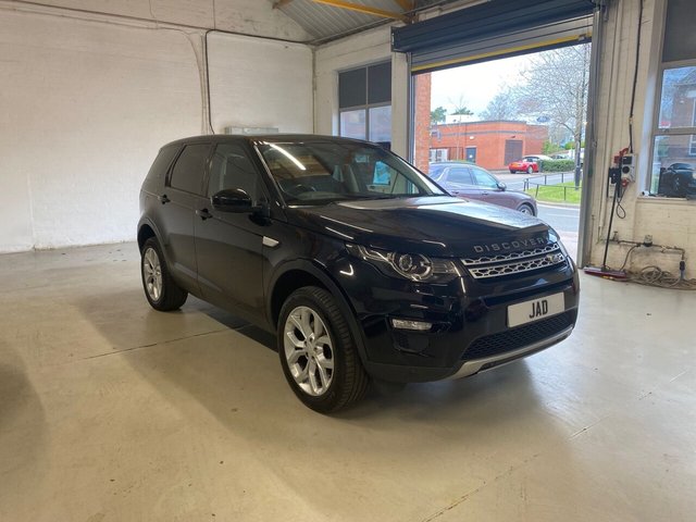View our LAND ROVER DISCOVERY SPORT
