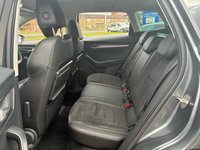 USED 2023 23 SKODA KAROQ 2.0 TDI SE L SUV 5dr Diesel DSG Euro 6 (s/s) (116 ps) 1 OWNER FROM NEW* FULL SKODA SERVICE HISTORY* AUTOMATIC* PADDLE SHIFT* SAT NAV* PARKING SENSORS* REVERSING CAMERA* CRUISE CONTROL* ELECTRIC HANDBRAKE* AUTO START / STOP* TRACTION CONTROL* ECO / SPORT MODE