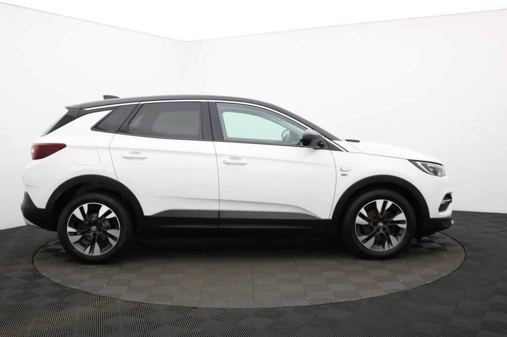 USED 2020 70 VAUXHALL GRANDLAND X 1.2 Turbo Griffin SUV 5dr Petrol Manual Euro 6 (s/s) (130 ps) Car Play, Sat Nav, Cruise
