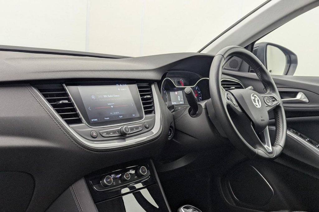 USED 2020 70 VAUXHALL GRANDLAND X 1.2 Turbo Griffin SUV 5dr Petrol Manual Euro 6 (s/s) (130 ps) Car Play, Sat Nav, Cruise