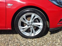 USED 2018 18 VAUXHALL ASTRA 1.4i Turbo SRi Hatchback 5dr Petrol Manual Euro 6 (150 ps) www.suffolkcarcentre.co.uk - Located at Reydon