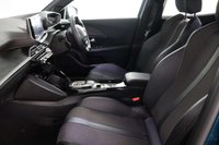USED 2025 25 PEUGEOT E-2008 50kWh GT Auto 5dr (7kW Charger) 1 OWNER, GT EDITION, SENSORS