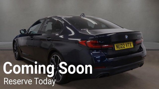 2022 BMW 5 SERIES - Photo 3