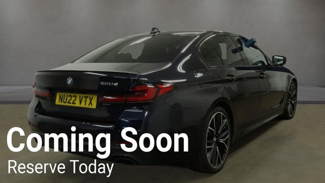 2022 BMW 5 SERIES - Photo 4