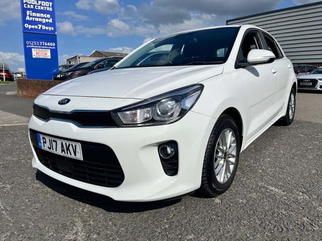 View our Kia Rio range
