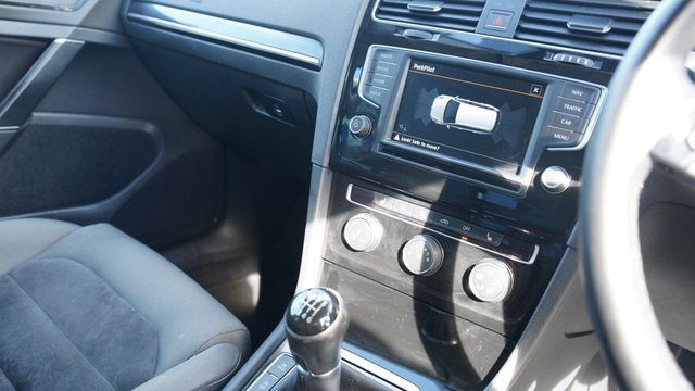 2015 VOLKSWAGEN GOLF 2.0 TDI BlueMotion Tech GT Estate 5dr Diesel Manual Euro 6 (s/s) (150 ps) - Photo 4