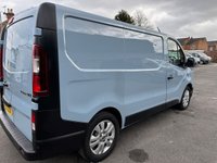 USED 2022 72 RENAULT TRAFIC 2.0 dCi Blue SL28 Sport Panel Van 5dr Diesel Manual L1 H1 Euro 6 (130 ps)  NO VAT FSH STUNNING !!!! LOVELY COLOUR AND DESIRABLE 2.0 DCI