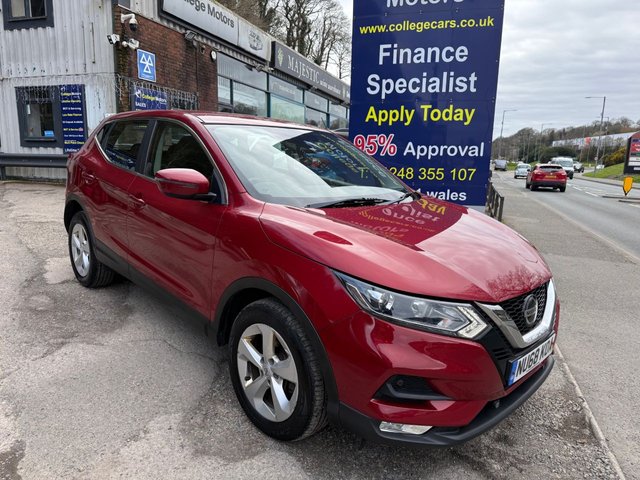 View our NISSAN QASHQAI