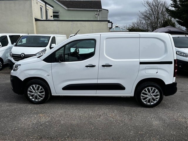 2022 CITROEN BERLINGO - Photo 6