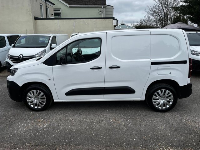 2022 PEUGEOT PARTNER - Photo 6