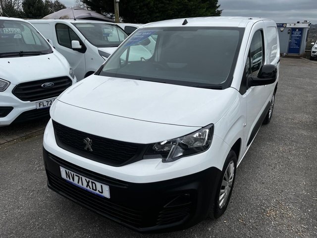 2022 PEUGEOT PARTNER - Photo 4