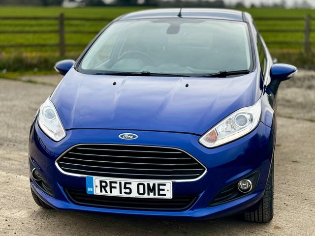 2015 FORD FIESTA - Photo 4