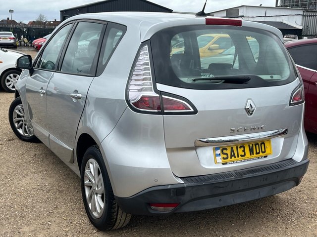 2013 RENAULT SCENIC - Photo 12