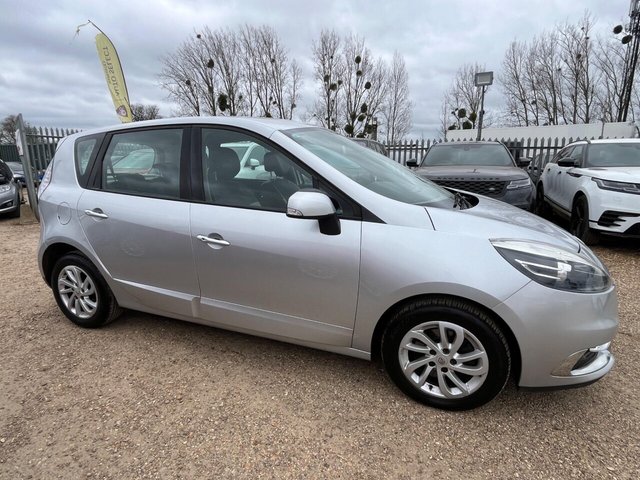 2013 RENAULT SCENIC - Photo 6