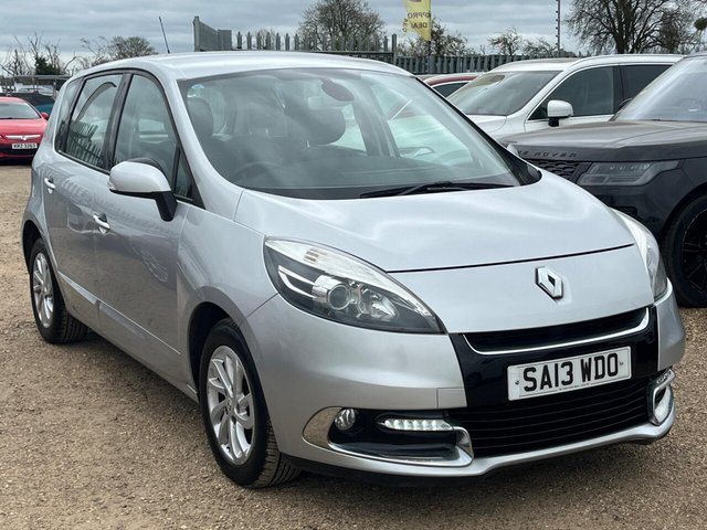2013 RENAULT SCENIC - Photo 8