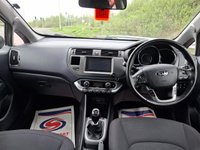 USED 2014 14 KIA RIO 1.4 3 Hatchback 5dr Petrol Manual Euro 5 (107 bhp) 2 KEYS-LOW MILES-HEATED SEATS