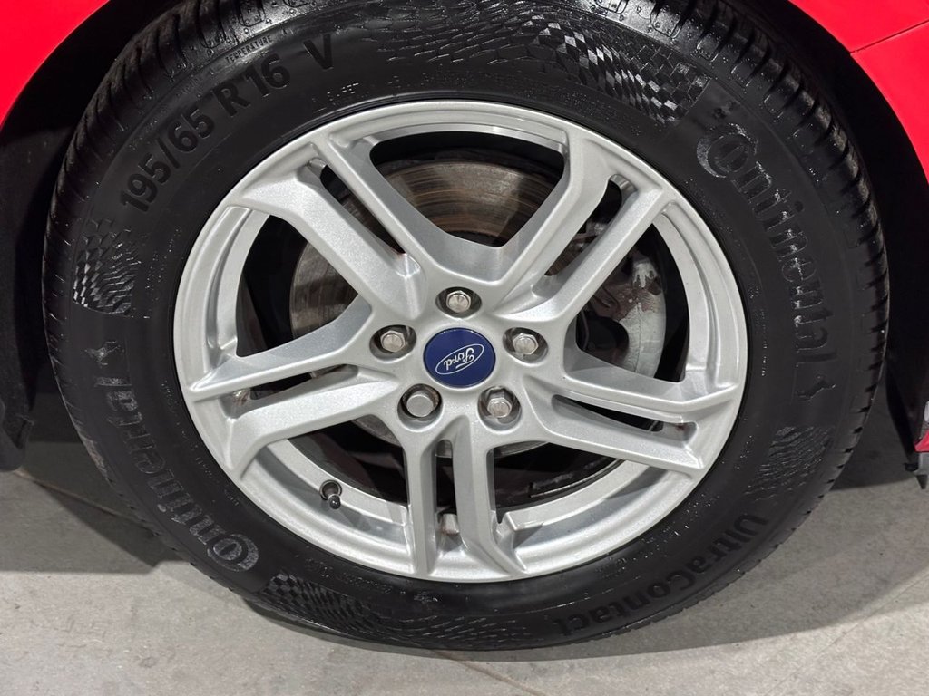 USED 2019 19 FORD FOCUS 1.0T EcoBoost Zetec Hatchback 5dr Petrol Manual Euro 6 (s/s) (100 ps) 