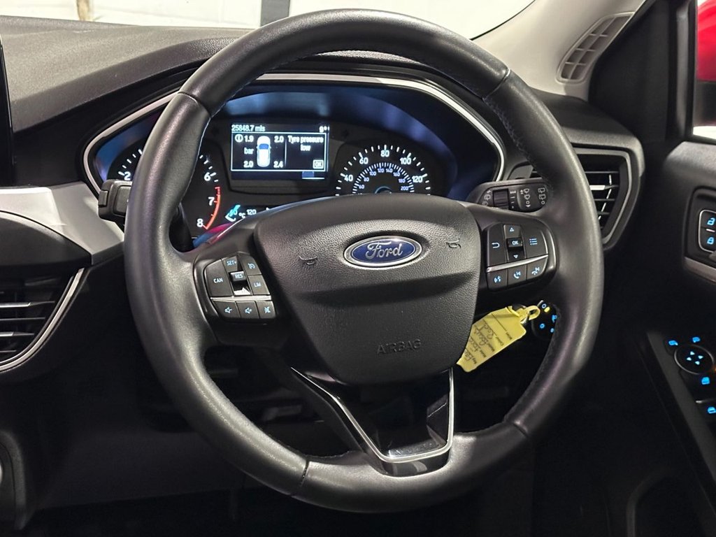 USED 2019 19 FORD FOCUS 1.0T EcoBoost Zetec Hatchback 5dr Petrol Manual Euro 6 (s/s) (100 ps) 