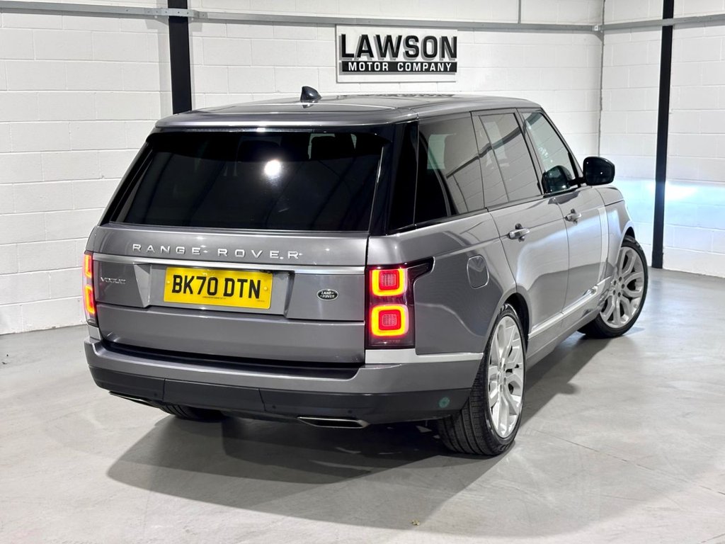 USED 2020 70 LAND ROVER RANGE ROVER 3.0 SD V6 Vogue SUV 5dr Diesel Auto 4WD Euro 6 (s/s) (275 ps) 
