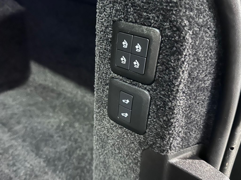 USED 2020 70 LAND ROVER RANGE ROVER 3.0 SD V6 Vogue SUV 5dr Diesel Auto 4WD Euro 6 (s/s) (275 ps) 