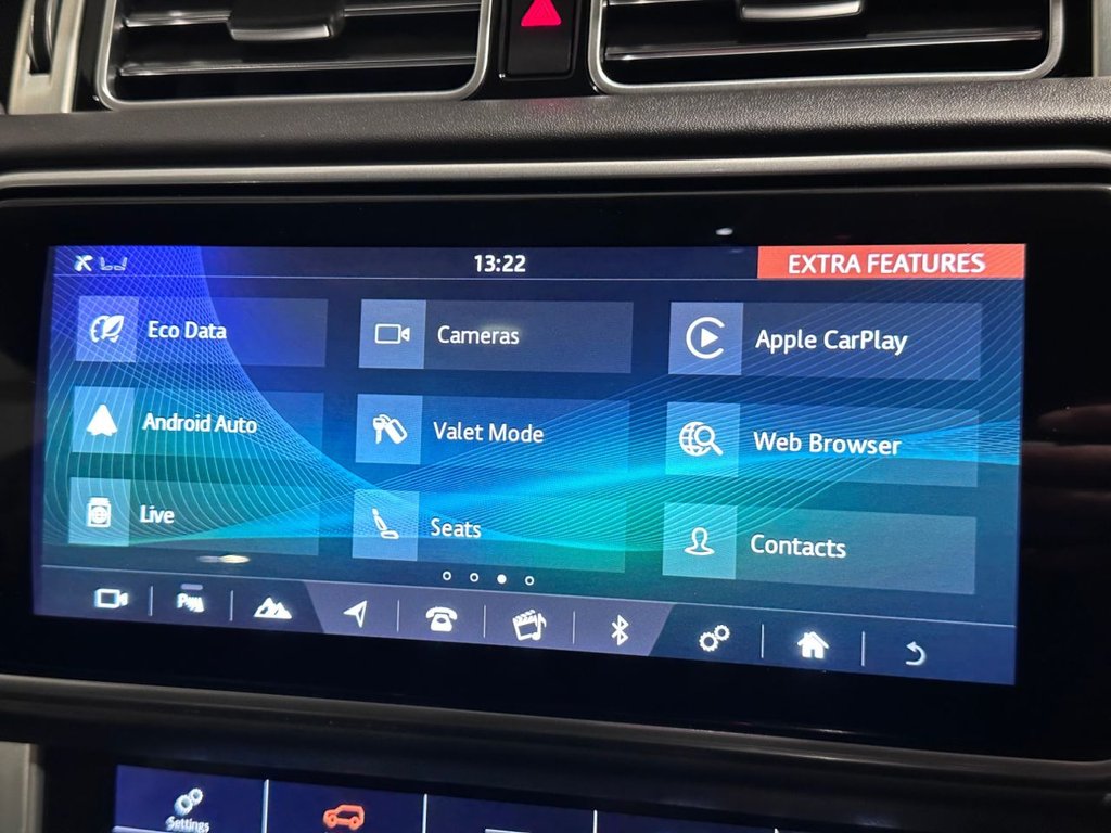 USED 2020 70 LAND ROVER RANGE ROVER 3.0 SD V6 Vogue SUV 5dr Diesel Auto 4WD Euro 6 (s/s) (275 ps) 