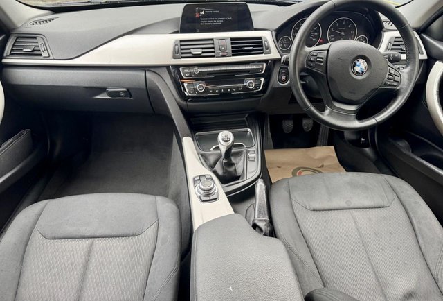 2016 BMW 3 SERIES - Photo 11