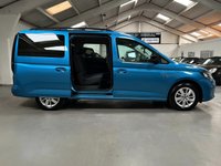 USED 2022 72 VOLKSWAGEN CADDY MAXI 2.0 TDI Life MPV 5dr Diesel Manual Euro 6 (s/s) (122 ps) 