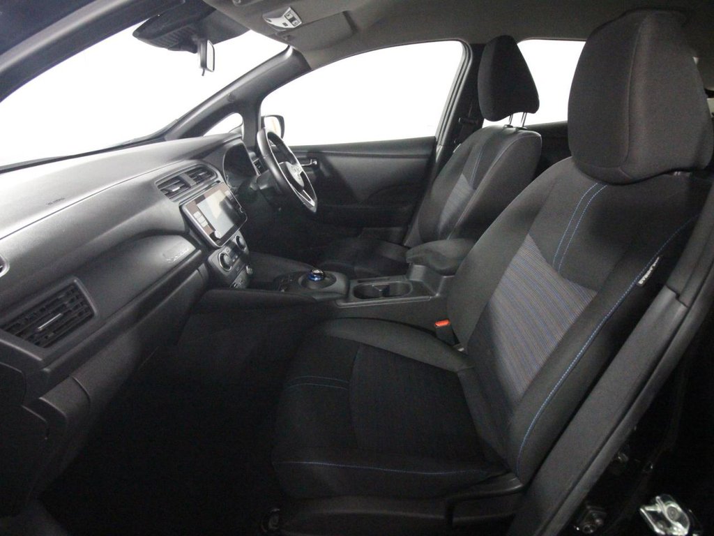 USED 2022 72 NISSAN LEAF 39kWh Acenta Hatchback 5dr Electric Auto (150 ps) 