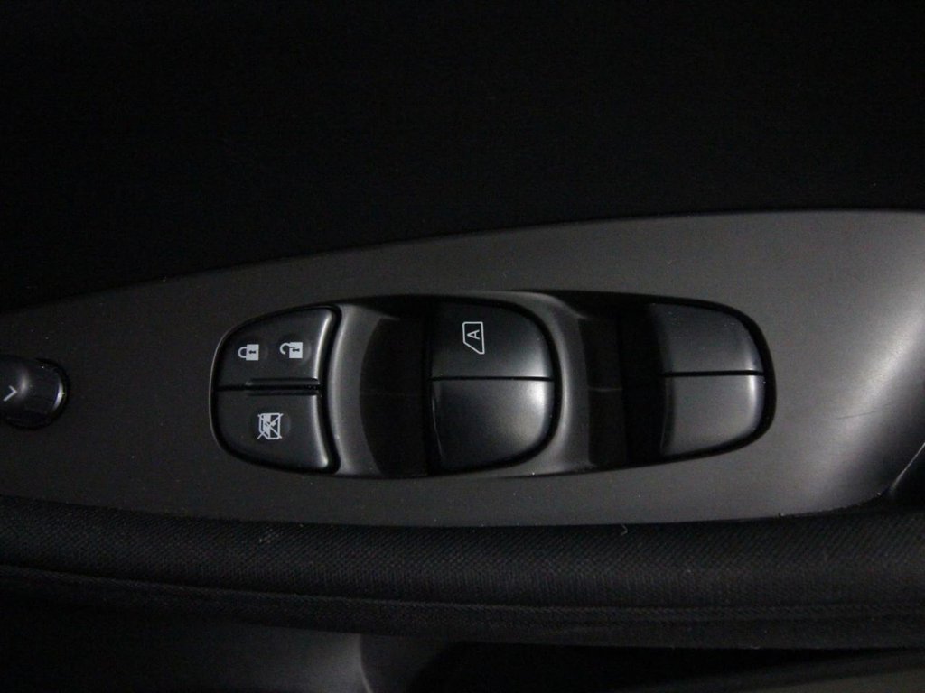 USED 2022 72 NISSAN LEAF 39kWh Acenta Hatchback 5dr Electric Auto (150 ps) 