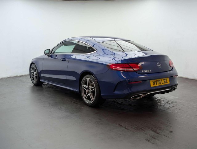 USED 2019 19 MERCEDES-BENZ C-CLASS 2.0 C 300 AMG Line Premium D Auto 2dr CLICK & COLLECT/ HOME DELIVERY