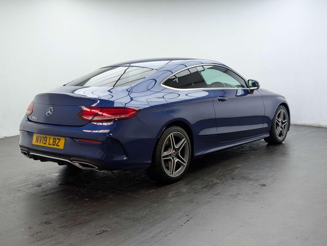 USED 2019 19 MERCEDES-BENZ C-CLASS 2.0 C 300 AMG Line Premium D Auto 2dr CLICK & COLLECT/ HOME DELIVERY