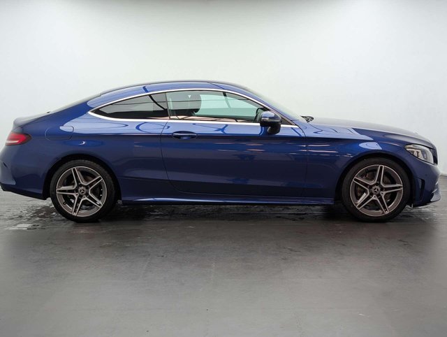USED 2019 19 MERCEDES-BENZ C-CLASS 2.0 C 300 AMG Line Premium D Auto 2dr CLICK & COLLECT/ HOME DELIVERY
