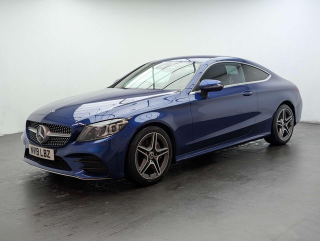 USED 2019 19 MERCEDES-BENZ C-CLASS 2.0 C 300 AMG Line Premium D Auto 2dr CLICK & COLLECT/ HOME DELIVERY