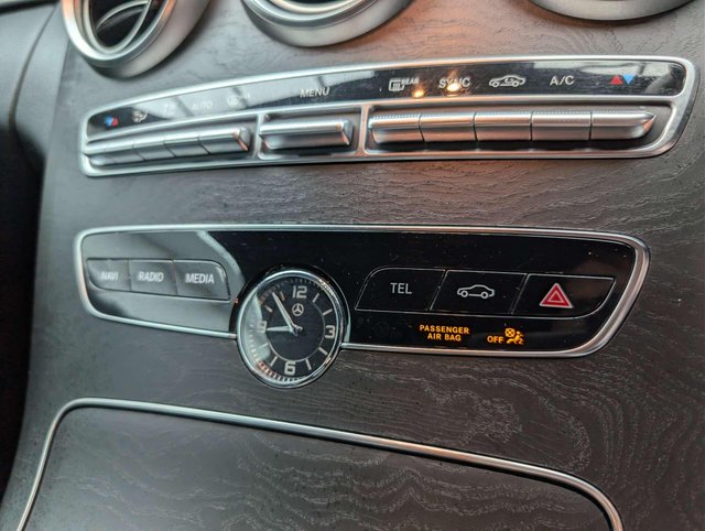 USED 2019 19 MERCEDES-BENZ C-CLASS 2.0 C 300 AMG Line Premium D Auto 2dr CLICK & COLLECT/ HOME DELIVERY
