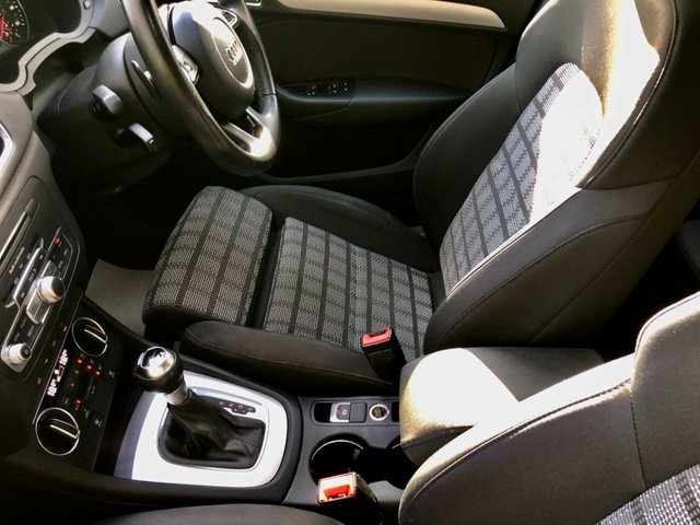 View our AUDI Q3