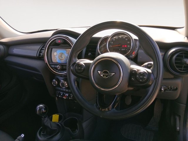 2018 MINI HATCH - Photo 4