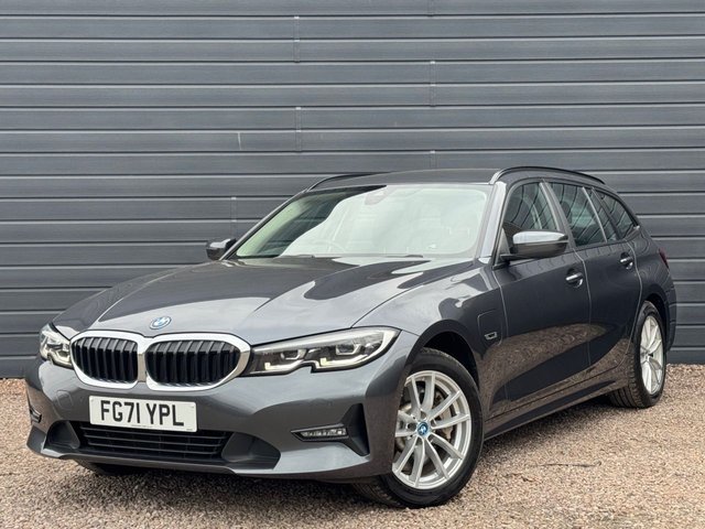 View our BMW 3 SERIES