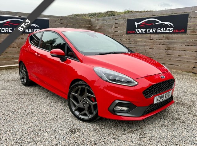View our Ford Fiesta 1.5T EcoBoost ST-3 Hatchback 3dr Petrol Manual Euro 6 (s/s) (200 ps)