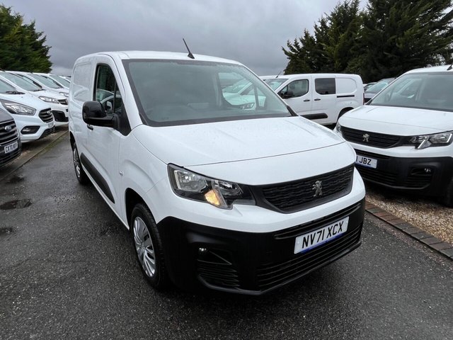 2022 PEUGEOT PARTNER - Photo 3