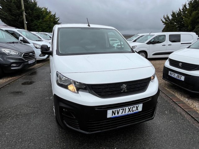 2022 PEUGEOT PARTNER - Photo 4