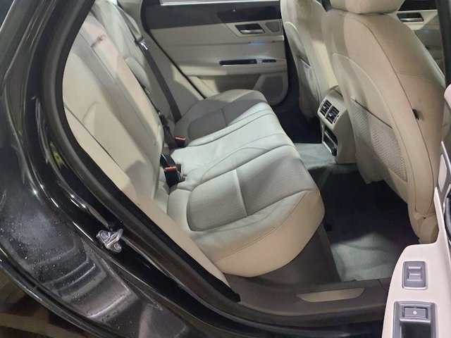 2016 JAGUAR XF - Photo 6