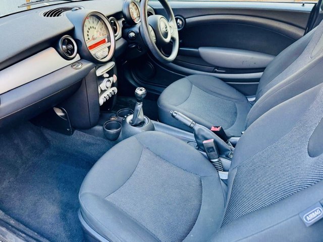 2007 MINI HATCH - Photo 9