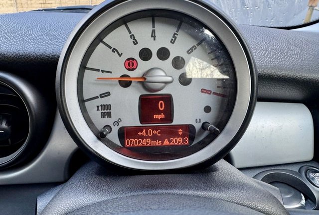 2007 MINI HATCH - Photo 10