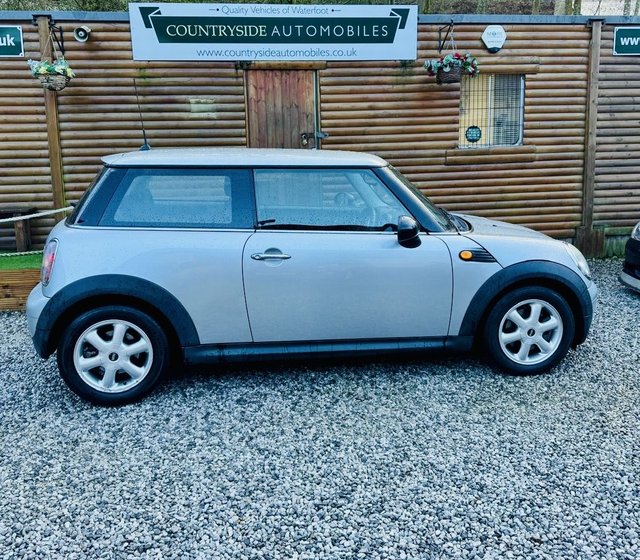 2007 MINI HATCH - Photo 8